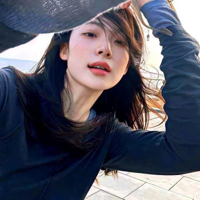 钢管舞娘